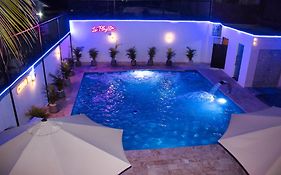 Villa Sol Taino, Hotel en Boca chica, 5 minutos del Aeropuerto Internacional las Américas